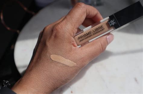 givenchy concealer and foundation|PRISME LIBRE SKIN.